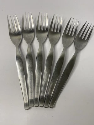 Noritake FANTASY 18/8 Stainless Japan NTK Dinner Forks 7 1/4” Lot Of 6 - Image 1 of 4