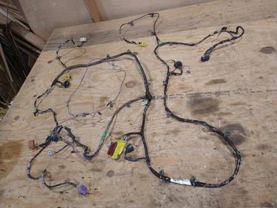 06-07 Arnés de cables de piso de cabina de carrocería clásica Silverado Sierra 1500 doble 15913024 Foto 1 de 4