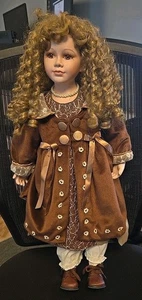 Handgefertigte Künstler Porzellan Puppe - Bild 1 von 6