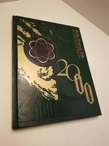 2000 DOUGLAS McKAY HIGH SCHOOL YEARBOOK SALEM, OREGON THE SABRE - Picture 1 of 2