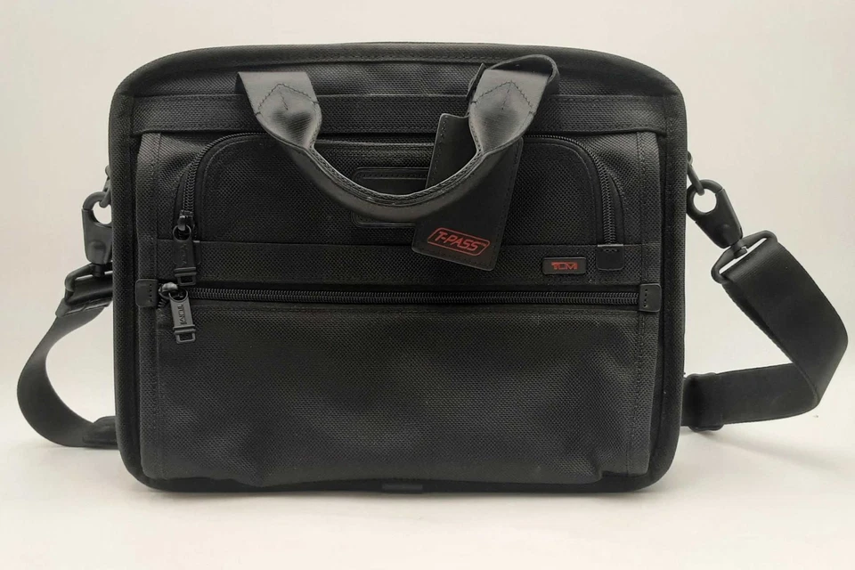 Tumi Slim Deluxe Portfolio Black Laptop Bag Sd0225lzxsa - Image 1 of 4