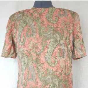 Vintage Carlisle Salmon Pink & Mossy Green Oversized Paisley Printed Blouse Sz 6 - Picture 1 of 10