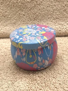 Candle - small scented w/cover by Handmade with Love - Picture 1 of 4