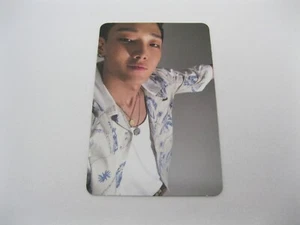 iKON Bobby Jiwon Photocard PC Official New Kids: Continue Blue Version - Picture 1 of 2