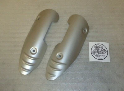 Triumph Speed Triple 1050 2007 07 silenciador de escape silenciador protector térmico par Foto 1 de 4