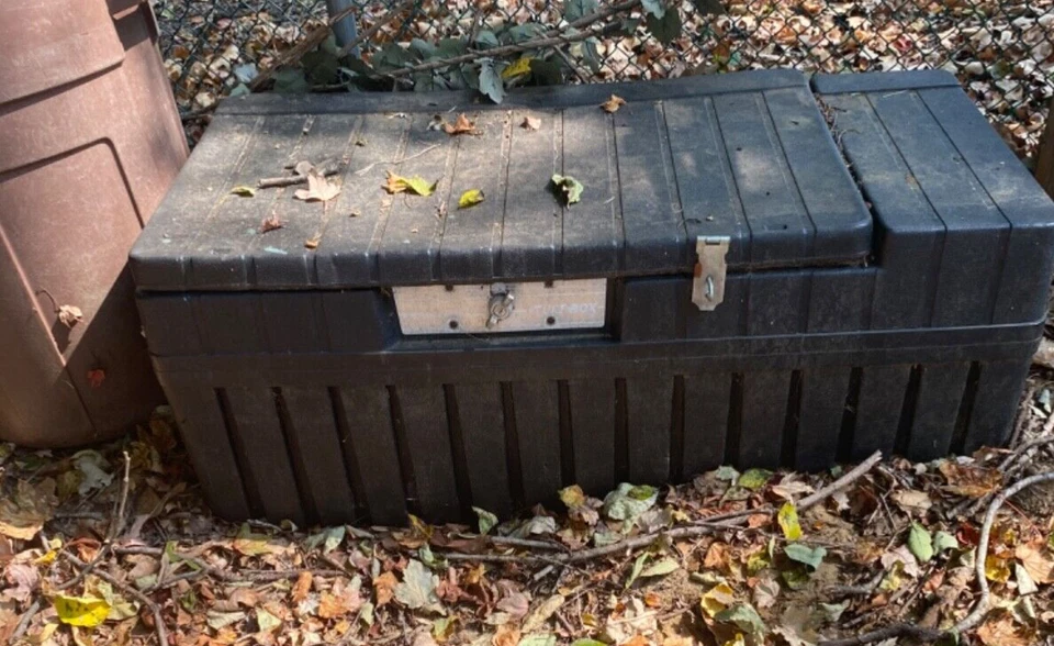 Caja de almacenamiento de muelle para barco Foto 1 de 1