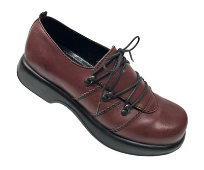 Zapatos cómodos con zueco con cordones Dansko Janika para mujer talla 40 EE. UU. 9,5 - 10 rojo Oxford Foto 1 de 4