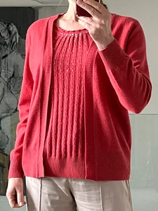 Women's 100% Cashmere Cardigan/Jumper Dark Coral Embellished Front M/L - Picture 1 of 14