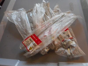 NOS Honda CR125R CR250R 97-01 OEM Genuine QTY9 Rear Wheel Spoke 06421-KZ4-B00 - Picture 1 of 4