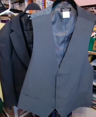 2-Pc. Haband EXECUTIVE DIVISION Men’s 46S Black Blazer + Dark Grey Vest (#A) - Image 1 of 4