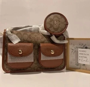 ๐ผ๐ฆ Coach C5675 ๐ผ๐ฆ Pennie Signature Canvas Crossbody Bag Coin Case ๐ผ GB29 - Picture 1 of 6