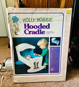 Vintage Holly Hobbie Hooded Cradle 1970s Reborn Baby Doll Rocker New Sealed Box - Picture 1 of 7