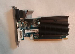 ATI Radeon HD 5450 1GB DDR3 • HDMI DVI VGA • leise & sparsam - Bild 1 von 2