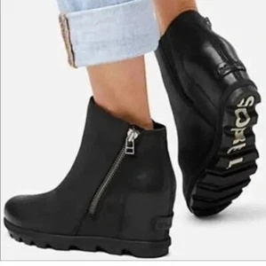 Sorel Joan of Arctic Damenschuhe versteckter Keilabsatz Stiefeletten Traktor Chuncky Größe 10 - Bild 1 von 12