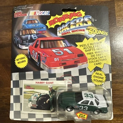 1991 Roaring Racers escala 1:64 #33 Harry Gant **funciona, novo na caixa** - Imagem 1 de 3