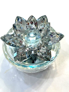 Crystal Glass Lotus Flower Decorative Dish / Trinket Bowl NEW - Picture 1 of 7