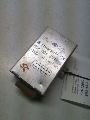 1996 2001Audi A4, A6 - Cruise Control Module - 4D0907305 - Image 1 of 4