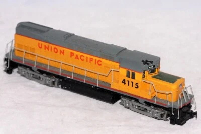 MRC/Lima Union Pacific Ho Scale Alco C420 Powered Locomotive #4115 - Image 1 of 4
