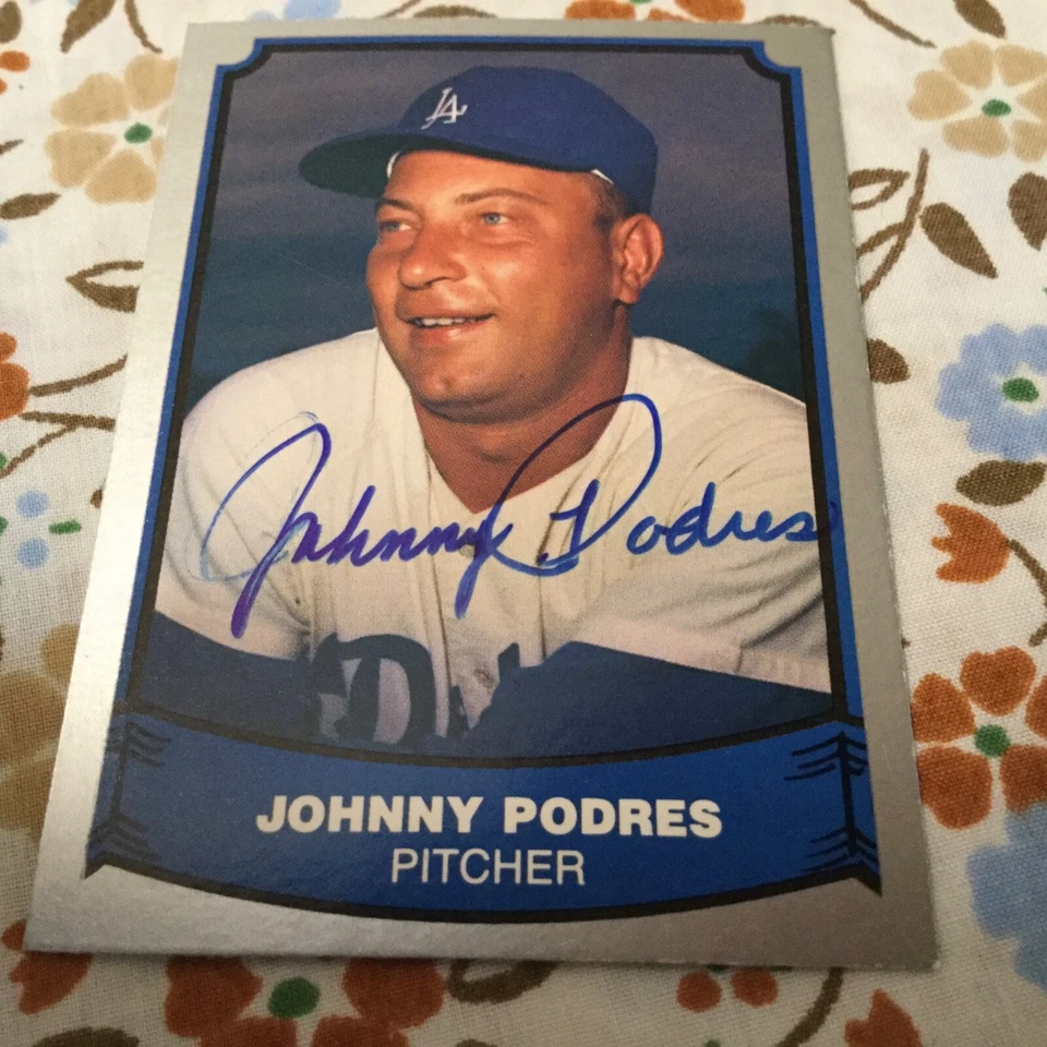 1988 Pacific Legends Johnny Podres Autographed Baseball Card Dodgers Tigers #105 - Image 1 of 1