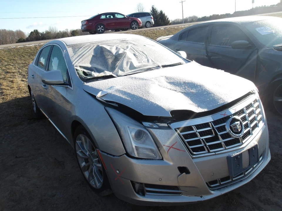 Used Air Cleaner Assembly fits: 2015 Cadillac Xts 3.6L California emissions opt Foto 1 de 4