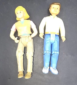 Loving Family Dollhouse Lady Mom Man Dad Fisher Price Classic Figures - Picture 1 of 5