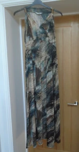 Ladies - Yours - Summer Longer Length Sleeveless Patterned Dress - Size 20 - Picture 1 of 4