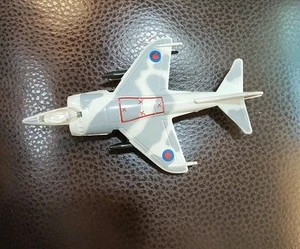 SB-27 Harrier Jump Jet Matchbox Sky Busters plane 1980 - Bild 1 von 6