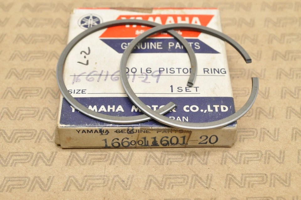 NOS Yamaha L5T YL2 .50 Oversize Piston Ring Set for 1 Piston 166-11601-20 - Image 1 of 1