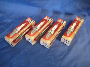 BRAND NEW SPARK PLUGS SET OF 4 CHAMPION N9YC MORRIS AUSTIN MG JAGUAR VAUXHALL*** - Picture 1 of 1