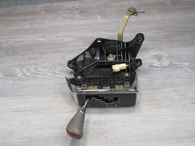 01-03 LEXUS UCF30L LS430 A/T TRANSMISIÓN AUTOMÁTICA CONJUNTO DE PALANCA DE CAMBIOS OEM Foto 1 de 4