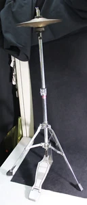 LUDWIG Fold up Hi-Hat Cymbal Stand 31" & 8" Cymbals - Bild 1 von 8