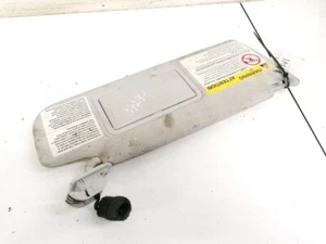 Volkswagen Beetle 1998 Sun Visor, With Light and Mirror and Clip 3 #1586703-80 - Picture 1 of 9