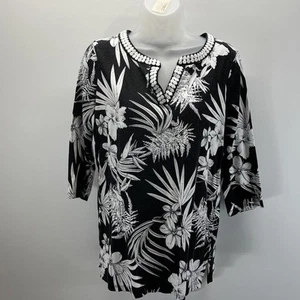 TALBOTS Black & White Floral Embroidered 3/4 Sleeve Tunic Top Size Small - Picture 1 of 7