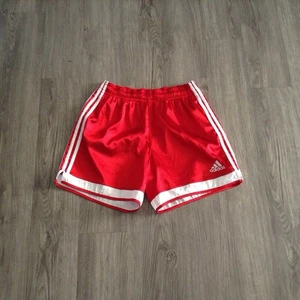 Pantalones Cortos de Fútbol Adidas Vintage Años 90 Nailon Satinado Rojo Sedoso Talla M Medianos Para Hombre’s - Imagen 1 de 8