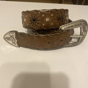 Cintura western vintage Ariat in pelle marrone edizione 2006 fibbia decorata. Cuciture 34 - Foto 1 di 21