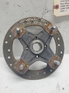 Can Am Outlander 450 DPS 2019 ~ buje de rueda trasera y rotor ~ OEM #7055011900 705600999 - Imagen 1 de 3