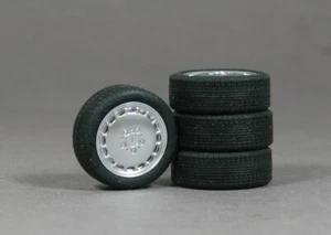 Cerchi in lega Mercedes 190E 2.3-16V W201 Fuchs trasformazione accessori tuning 1/18 - Foto 1 di 1
