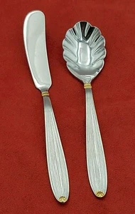 Golden Jubilee Reed & Barton Edelstahl Zuckerlöffel & Master Buttermesser #10957 - Bild 1 von 6