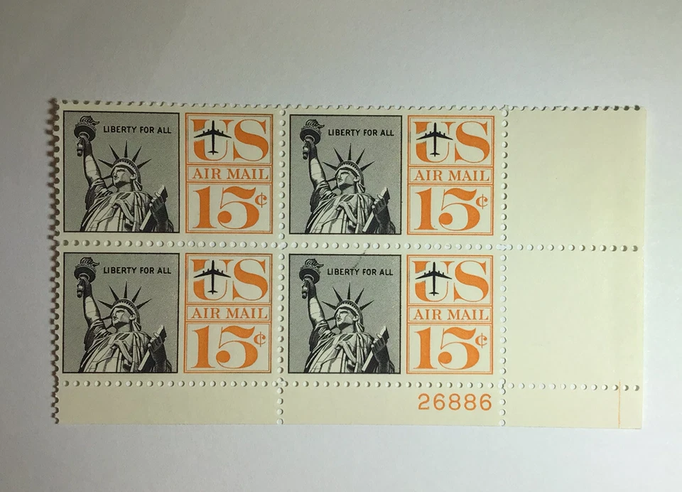 US 15 Cent Statue Of Liberty Air Mail 1959, Scott #C63, Block Of 4, MNH/OG/XF. - Image 1 of 1