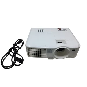 Mitsubishi EW270U 2600 ANSI Lumen WXGA DLP Projector, 649 hours lamp GRADE C - Picture 1 of 6