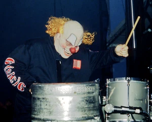 Slipknot - Shawn Crahan - Tattoo the Earth 2000 Print - 8x10 Konzert Foto - Bild 1 von 5