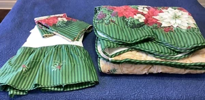 Vintage Christmas Poinsettia Bedspread Bed Skirt 2 Shams ~Quilt Set~ KING - Picture 1 of 10