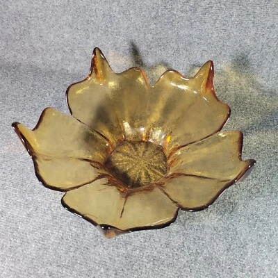 Tigela grande MCM Viking Epic Stockholm âmbar pétala de lótus 13" por volta de 1960 - Imagem 1 de 4