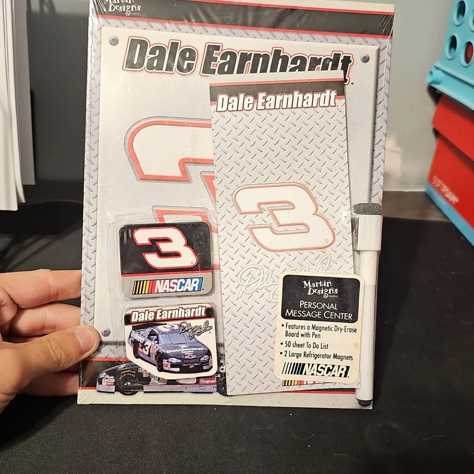 Dale Earnhardt Sr. Juego de bloc de notas centro de mensajes personales Foto 1 de 1
