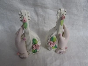1960s VTG female hands playing instrument figural SALT/PEPPER SHAKERS Japan pink - Picture 1 of 5