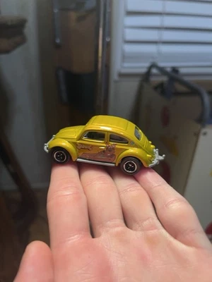Matchbox Scooby-Doo 5-Pack Exclusive '62 Volkswagen Beetle - Image 1 of 4