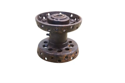 Harley Davidson Knucklehead Panhead Shovelhead Black Wheel Hub Star *2769A - Image 1 of 4