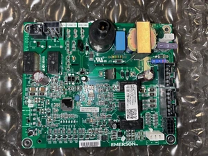 Emerson Two Stage Direct Spark Ignition Control X13651763001 - Picture 1 of 3