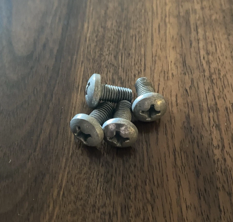 Conjunto original vintage de 4 parafusos para cadeira de fibra de vidro Eames Herman Miller - Imagem 1 de 1