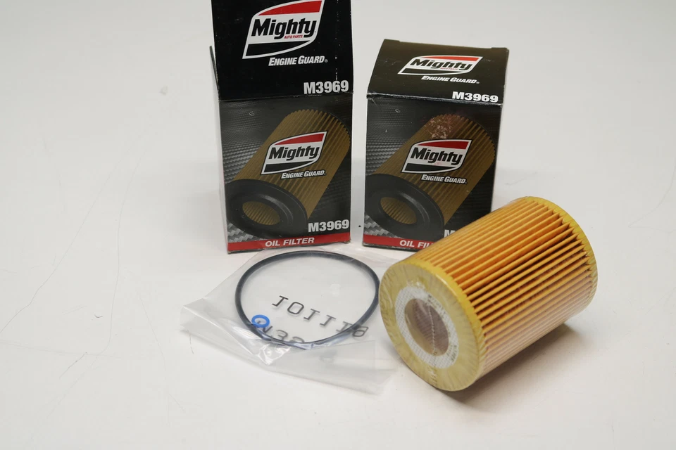Лот из 2 масляных фильтров Mighty Engine Guard M3969 Dodge Sprinter Van V6 3,0 л 2007-16 - Изображение 1 из 4